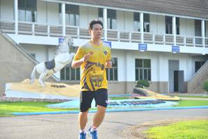 BIB: 0934
                            <button type="button" onclick="openModal(5188682)" class="btn btn-primary btn-sm float-right btn-popup" data-toggle="modal" data-target=".modal-high-quality">
                        <i class="fas fa-shopping-cart"></i> Add to Cart
                    </button>
                                            <button type="button" onclick="isThisMe(5188682, true)" class="btn btn-success btn-sm float-right btn-popup btn-isme hidden" data-toggle="tooltip" data-placement="bottom" title="นี่คือรูปของคุณใช่ไหม คลิกที่นี่เพื่อเอาเข้าอัลบั้ม">
                        <i class="fas fa-plus"></i> Add to album
                    </button>
                    <button type="button" onclick="isThisMe(5188682, false)" class="btn btn-warning btn-sm float-right btn-popup btn-isnotme hidden">
                        <i class="fas fa-ban"></i> Remove from album
                    </button>