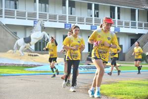 BIB: 0067, 0423
                            <button type="button" onclick="openModal(5189751)" class="btn btn-primary btn-sm float-right btn-popup" data-toggle="modal" data-target=".modal-high-quality">
                        <i class="fas fa-shopping-cart"></i> Add to Cart
                    </button>
                                            <button type="button" onclick="isThisMe(5189751, true)" class="btn btn-success btn-sm float-right btn-popup btn-isme hidden" data-toggle="tooltip" data-placement="bottom" title="นี่คือรูปของคุณใช่ไหม คลิกที่นี่เพื่อเอาเข้าอัลบั้ม">
                        <i class="fas fa-plus"></i> Add to album
                    </button>
                    <button type="button" onclick="isThisMe(5189751, false)" class="btn btn-warning btn-sm float-right btn-popup btn-isnotme hidden">
                        <i class="fas fa-ban"></i> Remove from album
                    </button>