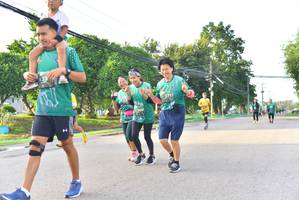 BIB: 711
                            <button type="button" onclick="openModal(5242581)" class="btn btn-primary btn-sm float-right btn-popup" data-toggle="modal" data-target=".modal-high-quality">
                        <i class="fas fa-shopping-cart"></i> Add to Cart
                    </button>
                                            <button type="button" onclick="isThisMe(5242581, true)" class="btn btn-success btn-sm float-right btn-popup btn-isme hidden" data-toggle="tooltip" data-placement="bottom" title="นี่คือรูปของคุณใช่ไหม คลิกที่นี่เพื่อเอาเข้าอัลบั้ม">
                        <i class="fas fa-plus"></i> Add to album
                    </button>
                    <button type="button" onclick="isThisMe(5242581, false)" class="btn btn-warning btn-sm float-right btn-popup btn-isnotme hidden">
                        <i class="fas fa-ban"></i> Remove from album
                    </button>