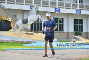 BIB: 1104
                            <button type="button" onclick="openModal(5235618)" class="btn btn-primary btn-sm float-right btn-popup" data-toggle="modal" data-target=".modal-high-quality">
                        <i class="fas fa-shopping-cart"></i> Add to Cart
                    </button>
                                            <button type="button" onclick="isThisMe(5235618, true)" class="btn btn-success btn-sm float-right btn-popup btn-isme hidden" data-toggle="tooltip" data-placement="bottom" title="นี่คือรูปของคุณใช่ไหม คลิกที่นี่เพื่อเอาเข้าอัลบั้ม">
                        <i class="fas fa-plus"></i> Add to album
                    </button>
                    <button type="button" onclick="isThisMe(5235618, false)" class="btn btn-warning btn-sm float-right btn-popup btn-isnotme hidden">
                        <i class="fas fa-ban"></i> Remove from album
                    </button>