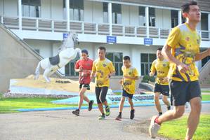 BIB: 
                            <button type="button" onclick="openModal(5190063)" class="btn btn-primary btn-sm float-right btn-popup" data-toggle="modal" data-target=".modal-high-quality">
                        <i class="fas fa-shopping-cart"></i> Add to Cart
                    </button>
                                            <button type="button" onclick="isThisMe(5190063, true)" class="btn btn-success btn-sm float-right btn-popup btn-isme hidden" data-toggle="tooltip" data-placement="bottom" title="นี่คือรูปของคุณใช่ไหม คลิกที่นี่เพื่อเอาเข้าอัลบั้ม">
                        <i class="fas fa-plus"></i> Add to album
                    </button>
                    <button type="button" onclick="isThisMe(5190063, false)" class="btn btn-warning btn-sm float-right btn-popup btn-isnotme hidden">
                        <i class="fas fa-ban"></i> Remove from album
                    </button>