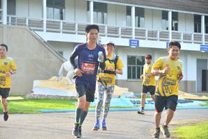 BIB: 039, 0365
                            <button type="button" onclick="openModal(5189182)" class="btn btn-primary btn-sm float-right btn-popup" data-toggle="modal" data-target=".modal-high-quality">
                        <i class="fas fa-shopping-cart"></i> Add to Cart
                    </button>
                                            <button type="button" onclick="isThisMe(5189182, true)" class="btn btn-success btn-sm float-right btn-popup btn-isme hidden" data-toggle="tooltip" data-placement="bottom" title="นี่คือรูปของคุณใช่ไหม คลิกที่นี่เพื่อเอาเข้าอัลบั้ม">
                        <i class="fas fa-plus"></i> Add to album
                    </button>
                    <button type="button" onclick="isThisMe(5189182, false)" class="btn btn-warning btn-sm float-right btn-popup btn-isnotme hidden">
                        <i class="fas fa-ban"></i> Remove from album
                    </button>