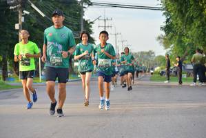 BIB: 0911, 749, 039
                            <button type="button" onclick="openModal(5242447)" class="btn btn-primary btn-sm float-right btn-popup" data-toggle="modal" data-target=".modal-high-quality">
                        <i class="fas fa-shopping-cart"></i> Add to Cart
                    </button>
                                            <button type="button" onclick="isThisMe(5242447, true)" class="btn btn-success btn-sm float-right btn-popup btn-isme hidden" data-toggle="tooltip" data-placement="bottom" title="นี่คือรูปของคุณใช่ไหม คลิกที่นี่เพื่อเอาเข้าอัลบั้ม">
                        <i class="fas fa-plus"></i> Add to album
                    </button>
                    <button type="button" onclick="isThisMe(5242447, false)" class="btn btn-warning btn-sm float-right btn-popup btn-isnotme hidden">
                        <i class="fas fa-ban"></i> Remove from album
                    </button>