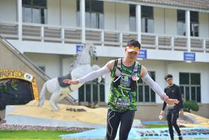 BIB: 0323
                            <button type="button" onclick="openModal(5234074)" class="btn btn-primary btn-sm float-right btn-popup" data-toggle="modal" data-target=".modal-high-quality">
                        <i class="fas fa-shopping-cart"></i> Add to Cart
                    </button>
                                            <button type="button" onclick="isThisMe(5234074, true)" class="btn btn-success btn-sm float-right btn-popup btn-isme hidden" data-toggle="tooltip" data-placement="bottom" title="นี่คือรูปของคุณใช่ไหม คลิกที่นี่เพื่อเอาเข้าอัลบั้ม">
                        <i class="fas fa-plus"></i> Add to album
                    </button>
                    <button type="button" onclick="isThisMe(5234074, false)" class="btn btn-warning btn-sm float-right btn-popup btn-isnotme hidden">
                        <i class="fas fa-ban"></i> Remove from album
                    </button>