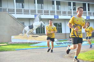 BIB: 
                            <button type="button" onclick="openModal(5189857)" class="btn btn-primary btn-sm float-right btn-popup" data-toggle="modal" data-target=".modal-high-quality">
                        <i class="fas fa-shopping-cart"></i> Add to Cart
                    </button>
                                            <button type="button" onclick="isThisMe(5189857, true)" class="btn btn-success btn-sm float-right btn-popup btn-isme hidden" data-toggle="tooltip" data-placement="bottom" title="นี่คือรูปของคุณใช่ไหม คลิกที่นี่เพื่อเอาเข้าอัลบั้ม">
                        <i class="fas fa-plus"></i> Add to album
                    </button>
                    <button type="button" onclick="isThisMe(5189857, false)" class="btn btn-warning btn-sm float-right btn-popup btn-isnotme hidden">
                        <i class="fas fa-ban"></i> Remove from album
                    </button>