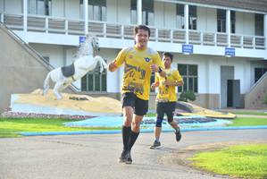 BIB: 
                            <button type="button" onclick="openModal(5190513)" class="btn btn-primary btn-sm float-right btn-popup" data-toggle="modal" data-target=".modal-high-quality">
                        <i class="fas fa-shopping-cart"></i> Add to Cart
                    </button>
                                            <button type="button" onclick="isThisMe(5190513, true)" class="btn btn-success btn-sm float-right btn-popup btn-isme hidden" data-toggle="tooltip" data-placement="bottom" title="นี่คือรูปของคุณใช่ไหม คลิกที่นี่เพื่อเอาเข้าอัลบั้ม">
                        <i class="fas fa-plus"></i> Add to album
                    </button>
                    <button type="button" onclick="isThisMe(5190513, false)" class="btn btn-warning btn-sm float-right btn-popup btn-isnotme hidden">
                        <i class="fas fa-ban"></i> Remove from album
                    </button>