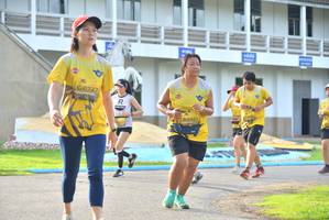 BIB: 0727, 0327
                            <button type="button" onclick="openModal(5200130)" class="btn btn-primary btn-sm float-right btn-popup" data-toggle="modal" data-target=".modal-high-quality">
                        <i class="fas fa-shopping-cart"></i> Add to Cart
                    </button>
                                            <button type="button" onclick="isThisMe(5200130, true)" class="btn btn-success btn-sm float-right btn-popup btn-isme hidden" data-toggle="tooltip" data-placement="bottom" title="นี่คือรูปของคุณใช่ไหม คลิกที่นี่เพื่อเอาเข้าอัลบั้ม">
                        <i class="fas fa-plus"></i> Add to album
                    </button>
                    <button type="button" onclick="isThisMe(5200130, false)" class="btn btn-warning btn-sm float-right btn-popup btn-isnotme hidden">
                        <i class="fas fa-ban"></i> Remove from album
                    </button>