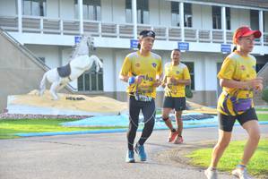 BIB: 0795
                            <button type="button" onclick="openModal(5134772)" class="btn btn-primary btn-sm float-right btn-popup" data-toggle="modal" data-target=".modal-high-quality">
                        <i class="fas fa-shopping-cart"></i> Add to Cart
                    </button>
                                            <button type="button" onclick="isThisMe(5134772, true)" class="btn btn-success btn-sm float-right btn-popup btn-isme hidden" data-toggle="tooltip" data-placement="bottom" title="นี่คือรูปของคุณใช่ไหม คลิกที่นี่เพื่อเอาเข้าอัลบั้ม">
                        <i class="fas fa-plus"></i> Add to album
                    </button>
                    <button type="button" onclick="isThisMe(5134772, false)" class="btn btn-warning btn-sm float-right btn-popup btn-isnotme hidden">
                        <i class="fas fa-ban"></i> Remove from album
                    </button>