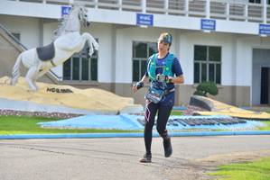 BIB: 879
                            <button type="button" onclick="openModal(5221265)" class="btn btn-primary btn-sm float-right btn-popup" data-toggle="modal" data-target=".modal-high-quality">
                        <i class="fas fa-shopping-cart"></i> Add to Cart
                    </button>
                                            <button type="button" onclick="isThisMe(5221265, true)" class="btn btn-success btn-sm float-right btn-popup btn-isme hidden" data-toggle="tooltip" data-placement="bottom" title="นี่คือรูปของคุณใช่ไหม คลิกที่นี่เพื่อเอาเข้าอัลบั้ม">
                        <i class="fas fa-plus"></i> Add to album
                    </button>
                    <button type="button" onclick="isThisMe(5221265, false)" class="btn btn-warning btn-sm float-right btn-popup btn-isnotme hidden">
                        <i class="fas fa-ban"></i> Remove from album
                    </button>