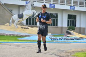 BIB: 0542
                            <button type="button" onclick="openModal(5221629)" class="btn btn-primary btn-sm float-right btn-popup" data-toggle="modal" data-target=".modal-high-quality">
                        <i class="fas fa-shopping-cart"></i> Add to Cart
                    </button>
                                            <button type="button" onclick="isThisMe(5221629, true)" class="btn btn-success btn-sm float-right btn-popup btn-isme hidden" data-toggle="tooltip" data-placement="bottom" title="นี่คือรูปของคุณใช่ไหม คลิกที่นี่เพื่อเอาเข้าอัลบั้ม">
                        <i class="fas fa-plus"></i> Add to album
                    </button>
                    <button type="button" onclick="isThisMe(5221629, false)" class="btn btn-warning btn-sm float-right btn-popup btn-isnotme hidden">
                        <i class="fas fa-ban"></i> Remove from album
                    </button>