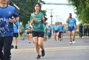 BIB: 104
                            <button type="button" onclick="openModal(5081202)" class="btn btn-primary btn-sm float-right btn-popup" data-toggle="modal" data-target=".modal-high-quality">
                        <i class="fas fa-shopping-cart"></i> Add to Cart
                    </button>
                                            <button type="button" onclick="isThisMe(5081202, true)" class="btn btn-success btn-sm float-right btn-popup btn-isme hidden" data-toggle="tooltip" data-placement="bottom" title="นี่คือรูปของคุณใช่ไหม คลิกที่นี่เพื่อเอาเข้าอัลบั้ม">
                        <i class="fas fa-plus"></i> Add to album
                    </button>
                    <button type="button" onclick="isThisMe(5081202, false)" class="btn btn-warning btn-sm float-right btn-popup btn-isnotme hidden">
                        <i class="fas fa-ban"></i> Remove from album
                    </button>