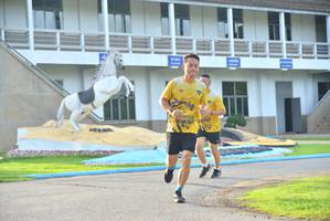 BIB: 
                            <button type="button" onclick="openModal(5190028)" class="btn btn-primary btn-sm float-right btn-popup" data-toggle="modal" data-target=".modal-high-quality">
                        <i class="fas fa-shopping-cart"></i> Add to Cart
                    </button>
                                            <button type="button" onclick="isThisMe(5190028, true)" class="btn btn-success btn-sm float-right btn-popup btn-isme hidden" data-toggle="tooltip" data-placement="bottom" title="นี่คือรูปของคุณใช่ไหม คลิกที่นี่เพื่อเอาเข้าอัลบั้ม">
                        <i class="fas fa-plus"></i> Add to album
                    </button>
                    <button type="button" onclick="isThisMe(5190028, false)" class="btn btn-warning btn-sm float-right btn-popup btn-isnotme hidden">
                        <i class="fas fa-ban"></i> Remove from album
                    </button>