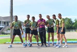 BIB: 331
                            <button type="button" onclick="openModal(5227128)" class="btn btn-primary btn-sm float-right btn-popup" data-toggle="modal" data-target=".modal-high-quality">
                        <i class="fas fa-shopping-cart"></i> Add to Cart
                    </button>
                                            <button type="button" onclick="isThisMe(5227128, true)" class="btn btn-success btn-sm float-right btn-popup btn-isme hidden" data-toggle="tooltip" data-placement="bottom" title="นี่คือรูปของคุณใช่ไหม คลิกที่นี่เพื่อเอาเข้าอัลบั้ม">
                        <i class="fas fa-plus"></i> Add to album
                    </button>
                    <button type="button" onclick="isThisMe(5227128, false)" class="btn btn-warning btn-sm float-right btn-popup btn-isnotme hidden">
                        <i class="fas fa-ban"></i> Remove from album
                    </button>