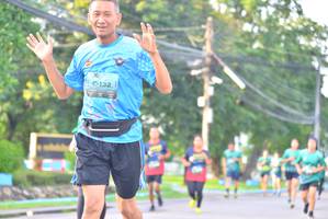 BIB: 132
                            <button type="button" onclick="openModal(5056327)" class="btn btn-primary btn-sm float-right btn-popup" data-toggle="modal" data-target=".modal-high-quality">
                        <i class="fas fa-shopping-cart"></i> Add to Cart
                    </button>
                                            <button type="button" onclick="isThisMe(5056327, true)" class="btn btn-success btn-sm float-right btn-popup btn-isme hidden" data-toggle="tooltip" data-placement="bottom" title="นี่คือรูปของคุณใช่ไหม คลิกที่นี่เพื่อเอาเข้าอัลบั้ม">
                        <i class="fas fa-plus"></i> Add to album
                    </button>
                    <button type="button" onclick="isThisMe(5056327, false)" class="btn btn-warning btn-sm float-right btn-popup btn-isnotme hidden">
                        <i class="fas fa-ban"></i> Remove from album
                    </button>