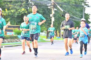 BIB: 8571, 0252
                            <button type="button" onclick="openModal(5157926)" class="btn btn-primary btn-sm float-right btn-popup" data-toggle="modal" data-target=".modal-high-quality">
                        <i class="fas fa-shopping-cart"></i> Add to Cart
                    </button>
                                            <button type="button" onclick="isThisMe(5157926, true)" class="btn btn-success btn-sm float-right btn-popup btn-isme hidden" data-toggle="tooltip" data-placement="bottom" title="นี่คือรูปของคุณใช่ไหม คลิกที่นี่เพื่อเอาเข้าอัลบั้ม">
                        <i class="fas fa-plus"></i> Add to album
                    </button>
                    <button type="button" onclick="isThisMe(5157926, false)" class="btn btn-warning btn-sm float-right btn-popup btn-isnotme hidden">
                        <i class="fas fa-ban"></i> Remove from album
                    </button>