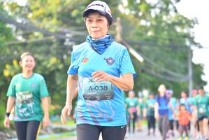 BIB: 038
                            <button type="button" onclick="openModal(5118973)" class="btn btn-primary btn-sm float-right btn-popup" data-toggle="modal" data-target=".modal-high-quality">
                        <i class="fas fa-shopping-cart"></i> Add to Cart
                    </button>
                                            <button type="button" onclick="isThisMe(5118973, true)" class="btn btn-success btn-sm float-right btn-popup btn-isme hidden" data-toggle="tooltip" data-placement="bottom" title="นี่คือรูปของคุณใช่ไหม คลิกที่นี่เพื่อเอาเข้าอัลบั้ม">
                        <i class="fas fa-plus"></i> Add to album
                    </button>
                    <button type="button" onclick="isThisMe(5118973, false)" class="btn btn-warning btn-sm float-right btn-popup btn-isnotme hidden">
                        <i class="fas fa-ban"></i> Remove from album
                    </button>