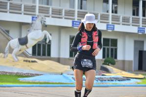 BIB: 016, 
                            <button type="button" onclick="openModal(5221559)" class="btn btn-primary btn-sm float-right btn-popup" data-toggle="modal" data-target=".modal-high-quality">
                        <i class="fas fa-shopping-cart"></i> Add to Cart
                    </button>
                                            <button type="button" onclick="isThisMe(5221559, true)" class="btn btn-success btn-sm float-right btn-popup btn-isme hidden" data-toggle="tooltip" data-placement="bottom" title="นี่คือรูปของคุณใช่ไหม คลิกที่นี่เพื่อเอาเข้าอัลบั้ม">
                        <i class="fas fa-plus"></i> Add to album
                    </button>
                    <button type="button" onclick="isThisMe(5221559, false)" class="btn btn-warning btn-sm float-right btn-popup btn-isnotme hidden">
                        <i class="fas fa-ban"></i> Remove from album
                    </button>