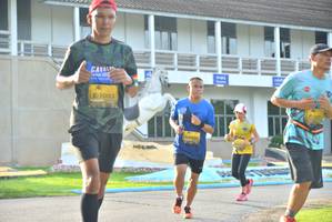 BIB: 1093, 128
                            <button type="button" onclick="openModal(5188819)" class="btn btn-primary btn-sm float-right btn-popup" data-toggle="modal" data-target=".modal-high-quality">
                        <i class="fas fa-shopping-cart"></i> Add to Cart
                    </button>
                                            <button type="button" onclick="isThisMe(5188819, true)" class="btn btn-success btn-sm float-right btn-popup btn-isme hidden" data-toggle="tooltip" data-placement="bottom" title="นี่คือรูปของคุณใช่ไหม คลิกที่นี่เพื่อเอาเข้าอัลบั้ม">
                        <i class="fas fa-plus"></i> Add to album
                    </button>
                    <button type="button" onclick="isThisMe(5188819, false)" class="btn btn-warning btn-sm float-right btn-popup btn-isnotme hidden">
                        <i class="fas fa-ban"></i> Remove from album
                    </button>