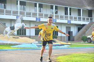 BIB: 1203
                            <button type="button" onclick="openModal(5188596)" class="btn btn-primary btn-sm float-right btn-popup" data-toggle="modal" data-target=".modal-high-quality">
                        <i class="fas fa-shopping-cart"></i> Add to Cart
                    </button>
                                            <button type="button" onclick="isThisMe(5188596, true)" class="btn btn-success btn-sm float-right btn-popup btn-isme hidden" data-toggle="tooltip" data-placement="bottom" title="นี่คือรูปของคุณใช่ไหม คลิกที่นี่เพื่อเอาเข้าอัลบั้ม">
                        <i class="fas fa-plus"></i> Add to album
                    </button>
                    <button type="button" onclick="isThisMe(5188596, false)" class="btn btn-warning btn-sm float-right btn-popup btn-isnotme hidden">
                        <i class="fas fa-ban"></i> Remove from album
                    </button>