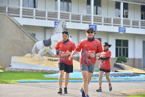 BIB: 0034
                            <button type="button" onclick="openModal(5219567)" class="btn btn-primary btn-sm float-right btn-popup" data-toggle="modal" data-target=".modal-high-quality">
                        <i class="fas fa-shopping-cart"></i> Add to Cart
                    </button>
                                            <button type="button" onclick="isThisMe(5219567, true)" class="btn btn-success btn-sm float-right btn-popup btn-isme hidden" data-toggle="tooltip" data-placement="bottom" title="นี่คือรูปของคุณใช่ไหม คลิกที่นี่เพื่อเอาเข้าอัลบั้ม">
                        <i class="fas fa-plus"></i> Add to album
                    </button>
                    <button type="button" onclick="isThisMe(5219567, false)" class="btn btn-warning btn-sm float-right btn-popup btn-isnotme hidden">
                        <i class="fas fa-ban"></i> Remove from album
                    </button>