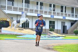 BIB: 263
                            <button type="button" onclick="openModal(5233295)" class="btn btn-primary btn-sm float-right btn-popup" data-toggle="modal" data-target=".modal-high-quality">
                        <i class="fas fa-shopping-cart"></i> Add to Cart
                    </button>
                                            <button type="button" onclick="isThisMe(5233295, true)" class="btn btn-success btn-sm float-right btn-popup btn-isme hidden" data-toggle="tooltip" data-placement="bottom" title="นี่คือรูปของคุณใช่ไหม คลิกที่นี่เพื่อเอาเข้าอัลบั้ม">
                        <i class="fas fa-plus"></i> Add to album
                    </button>
                    <button type="button" onclick="isThisMe(5233295, false)" class="btn btn-warning btn-sm float-right btn-popup btn-isnotme hidden">
                        <i class="fas fa-ban"></i> Remove from album
                    </button>