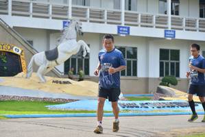 BIB: 704, 0003
                            <button type="button" onclick="openModal(5223095)" class="btn btn-primary btn-sm float-right btn-popup" data-toggle="modal" data-target=".modal-high-quality">
                        <i class="fas fa-shopping-cart"></i> Add to Cart
                    </button>
                                            <button type="button" onclick="isThisMe(5223095, true)" class="btn btn-success btn-sm float-right btn-popup btn-isme hidden" data-toggle="tooltip" data-placement="bottom" title="นี่คือรูปของคุณใช่ไหม คลิกที่นี่เพื่อเอาเข้าอัลบั้ม">
                        <i class="fas fa-plus"></i> Add to album
                    </button>
                    <button type="button" onclick="isThisMe(5223095, false)" class="btn btn-warning btn-sm float-right btn-popup btn-isnotme hidden">
                        <i class="fas fa-ban"></i> Remove from album
                    </button>