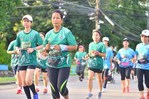 BIB: 085
                            <button type="button" onclick="openModal(5091964)" class="btn btn-primary btn-sm float-right btn-popup" data-toggle="modal" data-target=".modal-high-quality">
                        <i class="fas fa-shopping-cart"></i> Add to Cart
                    </button>
                                            <button type="button" onclick="isThisMe(5091964, true)" class="btn btn-success btn-sm float-right btn-popup btn-isme hidden" data-toggle="tooltip" data-placement="bottom" title="นี่คือรูปของคุณใช่ไหม คลิกที่นี่เพื่อเอาเข้าอัลบั้ม">
                        <i class="fas fa-plus"></i> Add to album
                    </button>
                    <button type="button" onclick="isThisMe(5091964, false)" class="btn btn-warning btn-sm float-right btn-popup btn-isnotme hidden">
                        <i class="fas fa-ban"></i> Remove from album
                    </button>