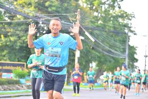 BIB: 132
                            <button type="button" onclick="openModal(5056290)" class="btn btn-primary btn-sm float-right btn-popup" data-toggle="modal" data-target=".modal-high-quality">
                        <i class="fas fa-shopping-cart"></i> Add to Cart
                    </button>
                                            <button type="button" onclick="isThisMe(5056290, true)" class="btn btn-success btn-sm float-right btn-popup btn-isme hidden" data-toggle="tooltip" data-placement="bottom" title="นี่คือรูปของคุณใช่ไหม คลิกที่นี่เพื่อเอาเข้าอัลบั้ม">
                        <i class="fas fa-plus"></i> Add to album
                    </button>
                    <button type="button" onclick="isThisMe(5056290, false)" class="btn btn-warning btn-sm float-right btn-popup btn-isnotme hidden">
                        <i class="fas fa-ban"></i> Remove from album
                    </button>