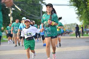 BIB: 
                            <button type="button" onclick="openModal(5104930)" class="btn btn-primary btn-sm float-right btn-popup" data-toggle="modal" data-target=".modal-high-quality">
                        <i class="fas fa-shopping-cart"></i> Add to Cart
                    </button>
                                            <button type="button" onclick="isThisMe(5104930, true)" class="btn btn-success btn-sm float-right btn-popup btn-isme hidden" data-toggle="tooltip" data-placement="bottom" title="นี่คือรูปของคุณใช่ไหม คลิกที่นี่เพื่อเอาเข้าอัลบั้ม">
                        <i class="fas fa-plus"></i> Add to album
                    </button>
                    <button type="button" onclick="isThisMe(5104930, false)" class="btn btn-warning btn-sm float-right btn-popup btn-isnotme hidden">
                        <i class="fas fa-ban"></i> Remove from album
                    </button>