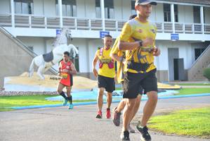 BIB: 
                            <button type="button" onclick="openModal(5135412)" class="btn btn-primary btn-sm float-right btn-popup" data-toggle="modal" data-target=".modal-high-quality">
                        <i class="fas fa-shopping-cart"></i> Add to Cart
                    </button>
                                            <button type="button" onclick="isThisMe(5135412, true)" class="btn btn-success btn-sm float-right btn-popup btn-isme hidden" data-toggle="tooltip" data-placement="bottom" title="นี่คือรูปของคุณใช่ไหม คลิกที่นี่เพื่อเอาเข้าอัลบั้ม">
                        <i class="fas fa-plus"></i> Add to album
                    </button>
                    <button type="button" onclick="isThisMe(5135412, false)" class="btn btn-warning btn-sm float-right btn-popup btn-isnotme hidden">
                        <i class="fas fa-ban"></i> Remove from album
                    </button>