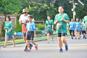 BIB: 075, 0341
                            <button type="button" onclick="openModal(5117491)" class="btn btn-primary btn-sm float-right btn-popup" data-toggle="modal" data-target=".modal-high-quality">
                        <i class="fas fa-shopping-cart"></i> Add to Cart
                    </button>
                                            <button type="button" onclick="isThisMe(5117491, true)" class="btn btn-success btn-sm float-right btn-popup btn-isme hidden" data-toggle="tooltip" data-placement="bottom" title="นี่คือรูปของคุณใช่ไหม คลิกที่นี่เพื่อเอาเข้าอัลบั้ม">
                        <i class="fas fa-plus"></i> Add to album
                    </button>
                    <button type="button" onclick="isThisMe(5117491, false)" class="btn btn-warning btn-sm float-right btn-popup btn-isnotme hidden">
                        <i class="fas fa-ban"></i> Remove from album
                    </button>