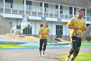 BIB: 150
                            <button type="button" onclick="openModal(5192856)" class="btn btn-primary btn-sm float-right btn-popup" data-toggle="modal" data-target=".modal-high-quality">
                        <i class="fas fa-shopping-cart"></i> Add to Cart
                    </button>
                                            <button type="button" onclick="isThisMe(5192856, true)" class="btn btn-success btn-sm float-right btn-popup btn-isme hidden" data-toggle="tooltip" data-placement="bottom" title="นี่คือรูปของคุณใช่ไหม คลิกที่นี่เพื่อเอาเข้าอัลบั้ม">
                        <i class="fas fa-plus"></i> Add to album
                    </button>
                    <button type="button" onclick="isThisMe(5192856, false)" class="btn btn-warning btn-sm float-right btn-popup btn-isnotme hidden">
                        <i class="fas fa-ban"></i> Remove from album
                    </button>