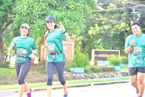 BIB: 256
                            <button type="button" onclick="openModal(5160549)" class="btn btn-primary btn-sm float-right btn-popup" data-toggle="modal" data-target=".modal-high-quality">
                        <i class="fas fa-shopping-cart"></i> Add to Cart
                    </button>
                                            <button type="button" onclick="isThisMe(5160549, true)" class="btn btn-success btn-sm float-right btn-popup btn-isme hidden" data-toggle="tooltip" data-placement="bottom" title="นี่คือรูปของคุณใช่ไหม คลิกที่นี่เพื่อเอาเข้าอัลบั้ม">
                        <i class="fas fa-plus"></i> Add to album
                    </button>
                    <button type="button" onclick="isThisMe(5160549, false)" class="btn btn-warning btn-sm float-right btn-popup btn-isnotme hidden">
                        <i class="fas fa-ban"></i> Remove from album
                    </button>