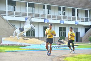 BIB: 
                            <button type="button" onclick="openModal(5192618)" class="btn btn-primary btn-sm float-right btn-popup" data-toggle="modal" data-target=".modal-high-quality">
                        <i class="fas fa-shopping-cart"></i> Add to Cart
                    </button>
                                            <button type="button" onclick="isThisMe(5192618, true)" class="btn btn-success btn-sm float-right btn-popup btn-isme hidden" data-toggle="tooltip" data-placement="bottom" title="นี่คือรูปของคุณใช่ไหม คลิกที่นี่เพื่อเอาเข้าอัลบั้ม">
                        <i class="fas fa-plus"></i> Add to album
                    </button>
                    <button type="button" onclick="isThisMe(5192618, false)" class="btn btn-warning btn-sm float-right btn-popup btn-isnotme hidden">
                        <i class="fas fa-ban"></i> Remove from album
                    </button>