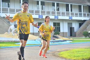 BIB: 0369, 0478
                            <button type="button" onclick="openModal(5135532)" class="btn btn-primary btn-sm float-right btn-popup" data-toggle="modal" data-target=".modal-high-quality">
                        <i class="fas fa-shopping-cart"></i> Add to Cart
                    </button>
                                            <button type="button" onclick="isThisMe(5135532, true)" class="btn btn-success btn-sm float-right btn-popup btn-isme hidden" data-toggle="tooltip" data-placement="bottom" title="นี่คือรูปของคุณใช่ไหม คลิกที่นี่เพื่อเอาเข้าอัลบั้ม">
                        <i class="fas fa-plus"></i> Add to album
                    </button>
                    <button type="button" onclick="isThisMe(5135532, false)" class="btn btn-warning btn-sm float-right btn-popup btn-isnotme hidden">
                        <i class="fas fa-ban"></i> Remove from album
                    </button>