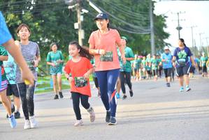 BIB: 757
                            <button type="button" onclick="openModal(5118365)" class="btn btn-primary btn-sm float-right btn-popup" data-toggle="modal" data-target=".modal-high-quality">
                        <i class="fas fa-shopping-cart"></i> Add to Cart
                    </button>
                                            <button type="button" onclick="isThisMe(5118365, true)" class="btn btn-success btn-sm float-right btn-popup btn-isme hidden" data-toggle="tooltip" data-placement="bottom" title="นี่คือรูปของคุณใช่ไหม คลิกที่นี่เพื่อเอาเข้าอัลบั้ม">
                        <i class="fas fa-plus"></i> Add to album
                    </button>
                    <button type="button" onclick="isThisMe(5118365, false)" class="btn btn-warning btn-sm float-right btn-popup btn-isnotme hidden">
                        <i class="fas fa-ban"></i> Remove from album
                    </button>