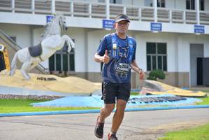 BIB: 0868
                            <button type="button" onclick="openModal(5237602)" class="btn btn-primary btn-sm float-right btn-popup" data-toggle="modal" data-target=".modal-high-quality">
                        <i class="fas fa-shopping-cart"></i> Add to Cart
                    </button>
                                            <button type="button" onclick="isThisMe(5237602, true)" class="btn btn-success btn-sm float-right btn-popup btn-isme hidden" data-toggle="tooltip" data-placement="bottom" title="นี่คือรูปของคุณใช่ไหม คลิกที่นี่เพื่อเอาเข้าอัลบั้ม">
                        <i class="fas fa-plus"></i> Add to album
                    </button>
                    <button type="button" onclick="isThisMe(5237602, false)" class="btn btn-warning btn-sm float-right btn-popup btn-isnotme hidden">
                        <i class="fas fa-ban"></i> Remove from album
                    </button>