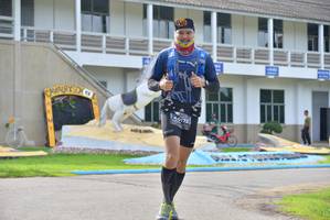 BIB: 172
                            <button type="button" onclick="openModal(5232456)" class="btn btn-primary btn-sm float-right btn-popup" data-toggle="modal" data-target=".modal-high-quality">
                        <i class="fas fa-shopping-cart"></i> Add to Cart
                    </button>
                                            <button type="button" onclick="isThisMe(5232456, true)" class="btn btn-success btn-sm float-right btn-popup btn-isme hidden" data-toggle="tooltip" data-placement="bottom" title="นี่คือรูปของคุณใช่ไหม คลิกที่นี่เพื่อเอาเข้าอัลบั้ม">
                        <i class="fas fa-plus"></i> Add to album
                    </button>
                    <button type="button" onclick="isThisMe(5232456, false)" class="btn btn-warning btn-sm float-right btn-popup btn-isnotme hidden">
                        <i class="fas fa-ban"></i> Remove from album
                    </button>