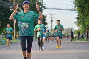 BIB: 405
                            <button type="button" onclick="openModal(5242524)" class="btn btn-primary btn-sm float-right btn-popup" data-toggle="modal" data-target=".modal-high-quality">
                        <i class="fas fa-shopping-cart"></i> Add to Cart
                    </button>
                                            <button type="button" onclick="isThisMe(5242524, true)" class="btn btn-success btn-sm float-right btn-popup btn-isme hidden" data-toggle="tooltip" data-placement="bottom" title="นี่คือรูปของคุณใช่ไหม คลิกที่นี่เพื่อเอาเข้าอัลบั้ม">
                        <i class="fas fa-plus"></i> Add to album
                    </button>
                    <button type="button" onclick="isThisMe(5242524, false)" class="btn btn-warning btn-sm float-right btn-popup btn-isnotme hidden">
                        <i class="fas fa-ban"></i> Remove from album
                    </button>