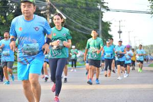 BIB: 006
                            <button type="button" onclick="openModal(5064094)" class="btn btn-primary btn-sm float-right btn-popup" data-toggle="modal" data-target=".modal-high-quality">
                        <i class="fas fa-shopping-cart"></i> Add to Cart
                    </button>
                                            <button type="button" onclick="isThisMe(5064094, true)" class="btn btn-success btn-sm float-right btn-popup btn-isme hidden" data-toggle="tooltip" data-placement="bottom" title="นี่คือรูปของคุณใช่ไหม คลิกที่นี่เพื่อเอาเข้าอัลบั้ม">
                        <i class="fas fa-plus"></i> Add to album
                    </button>
                    <button type="button" onclick="isThisMe(5064094, false)" class="btn btn-warning btn-sm float-right btn-popup btn-isnotme hidden">
                        <i class="fas fa-ban"></i> Remove from album
                    </button>