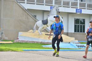 BIB: 032
                            <button type="button" onclick="openModal(5221509)" class="btn btn-primary btn-sm float-right btn-popup" data-toggle="modal" data-target=".modal-high-quality">
                        <i class="fas fa-shopping-cart"></i> Add to Cart
                    </button>
                                            <button type="button" onclick="isThisMe(5221509, true)" class="btn btn-success btn-sm float-right btn-popup btn-isme hidden" data-toggle="tooltip" data-placement="bottom" title="นี่คือรูปของคุณใช่ไหม คลิกที่นี่เพื่อเอาเข้าอัลบั้ม">
                        <i class="fas fa-plus"></i> Add to album
                    </button>
                    <button type="button" onclick="isThisMe(5221509, false)" class="btn btn-warning btn-sm float-right btn-popup btn-isnotme hidden">
                        <i class="fas fa-ban"></i> Remove from album
                    </button>