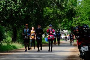 BIB: 4219
                            <button type="button" onclick="openModal(5207344)" class="btn btn-primary btn-sm float-right btn-popup" data-toggle="modal" data-target=".modal-high-quality">
                        <i class="fas fa-shopping-cart"></i> Add to Cart
                    </button>
                                            <button type="button" onclick="isThisMe(5207344, true)" class="btn btn-success btn-sm float-right btn-popup btn-isme hidden" data-toggle="tooltip" data-placement="bottom" title="นี่คือรูปของคุณใช่ไหม คลิกที่นี่เพื่อเอาเข้าอัลบั้ม">
                        <i class="fas fa-plus"></i> Add to album
                    </button>
                    <button type="button" onclick="isThisMe(5207344, false)" class="btn btn-warning btn-sm float-right btn-popup btn-isnotme hidden">
                        <i class="fas fa-ban"></i> Remove from album
                    </button>