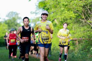 BIB: 0318, 0073
                            <button type="button" onclick="openModal(5135225)" class="btn btn-primary btn-sm float-right btn-popup" data-toggle="modal" data-target=".modal-high-quality">
                        <i class="fas fa-shopping-cart"></i> Add to Cart
                    </button>
                                            <button type="button" onclick="isThisMe(5135225, true)" class="btn btn-success btn-sm float-right btn-popup btn-isme hidden" data-toggle="tooltip" data-placement="bottom" title="นี่คือรูปของคุณใช่ไหม คลิกที่นี่เพื่อเอาเข้าอัลบั้ม">
                        <i class="fas fa-plus"></i> Add to album
                    </button>
                    <button type="button" onclick="isThisMe(5135225, false)" class="btn btn-warning btn-sm float-right btn-popup btn-isnotme hidden">
                        <i class="fas fa-ban"></i> Remove from album
                    </button>