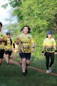 BIB: 0913
                            <button type="button" onclick="openModal(5135537)" class="btn btn-primary btn-sm float-right btn-popup" data-toggle="modal" data-target=".modal-high-quality">
                        <i class="fas fa-shopping-cart"></i> Add to Cart
                    </button>
                                            <button type="button" onclick="isThisMe(5135537, true)" class="btn btn-success btn-sm float-right btn-popup btn-isme hidden" data-toggle="tooltip" data-placement="bottom" title="นี่คือรูปของคุณใช่ไหม คลิกที่นี่เพื่อเอาเข้าอัลบั้ม">
                        <i class="fas fa-plus"></i> Add to album
                    </button>
                    <button type="button" onclick="isThisMe(5135537, false)" class="btn btn-warning btn-sm float-right btn-popup btn-isnotme hidden">
                        <i class="fas fa-ban"></i> Remove from album
                    </button>