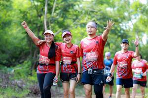 BIB: 0195, 0191, 0194, 300, 
                            <button type="button" onclick="openModal(5133552)" class="btn btn-primary btn-sm float-right btn-popup" data-toggle="modal" data-target=".modal-high-quality">
                        <i class="fas fa-shopping-cart"></i> Add to Cart
                    </button>
                                            <button type="button" onclick="isThisMe(5133552, true)" class="btn btn-success btn-sm float-right btn-popup btn-isme hidden" data-toggle="tooltip" data-placement="bottom" title="นี่คือรูปของคุณใช่ไหม คลิกที่นี่เพื่อเอาเข้าอัลบั้ม">
                        <i class="fas fa-plus"></i> Add to album
                    </button>
                    <button type="button" onclick="isThisMe(5133552, false)" class="btn btn-warning btn-sm float-right btn-popup btn-isnotme hidden">
                        <i class="fas fa-ban"></i> Remove from album
                    </button>