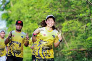 BIB: 0684, 0209
                            <button type="button" onclick="openModal(5074597)" class="btn btn-primary btn-sm float-right btn-popup" data-toggle="modal" data-target=".modal-high-quality">
                        <i class="fas fa-shopping-cart"></i> Add to Cart
                    </button>
                                            <button type="button" onclick="isThisMe(5074597, true)" class="btn btn-success btn-sm float-right btn-popup btn-isme hidden" data-toggle="tooltip" data-placement="bottom" title="นี่คือรูปของคุณใช่ไหม คลิกที่นี่เพื่อเอาเข้าอัลบั้ม">
                        <i class="fas fa-plus"></i> Add to album
                    </button>
                    <button type="button" onclick="isThisMe(5074597, false)" class="btn btn-warning btn-sm float-right btn-popup btn-isnotme hidden">
                        <i class="fas fa-ban"></i> Remove from album
                    </button>