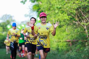 BIB: 0135
                            <button type="button" onclick="openModal(5074782)" class="btn btn-primary btn-sm float-right btn-popup" data-toggle="modal" data-target=".modal-high-quality">
                        <i class="fas fa-shopping-cart"></i> Add to Cart
                    </button>
                                            <button type="button" onclick="isThisMe(5074782, true)" class="btn btn-success btn-sm float-right btn-popup btn-isme hidden" data-toggle="tooltip" data-placement="bottom" title="นี่คือรูปของคุณใช่ไหม คลิกที่นี่เพื่อเอาเข้าอัลบั้ม">
                        <i class="fas fa-plus"></i> Add to album
                    </button>
                    <button type="button" onclick="isThisMe(5074782, false)" class="btn btn-warning btn-sm float-right btn-popup btn-isnotme hidden">
                        <i class="fas fa-ban"></i> Remove from album
                    </button>