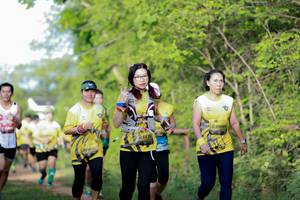 BIB: 0695, 1178
                            <button type="button" onclick="openModal(5135453)" class="btn btn-primary btn-sm float-right btn-popup" data-toggle="modal" data-target=".modal-high-quality">
                        <i class="fas fa-shopping-cart"></i> Add to Cart
                    </button>
                                            <button type="button" onclick="isThisMe(5135453, true)" class="btn btn-success btn-sm float-right btn-popup btn-isme hidden" data-toggle="tooltip" data-placement="bottom" title="นี่คือรูปของคุณใช่ไหม คลิกที่นี่เพื่อเอาเข้าอัลบั้ม">
                        <i class="fas fa-plus"></i> Add to album
                    </button>
                    <button type="button" onclick="isThisMe(5135453, false)" class="btn btn-warning btn-sm float-right btn-popup btn-isnotme hidden">
                        <i class="fas fa-ban"></i> Remove from album
                    </button>