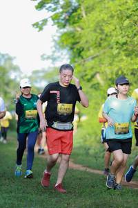 BIB: 1271, 1245
                            <button type="button" onclick="openModal(5135318)" class="btn btn-primary btn-sm float-right btn-popup" data-toggle="modal" data-target=".modal-high-quality">
                        <i class="fas fa-shopping-cart"></i> Add to Cart
                    </button>
                                            <button type="button" onclick="isThisMe(5135318, true)" class="btn btn-success btn-sm float-right btn-popup btn-isme hidden" data-toggle="tooltip" data-placement="bottom" title="นี่คือรูปของคุณใช่ไหม คลิกที่นี่เพื่อเอาเข้าอัลบั้ม">
                        <i class="fas fa-plus"></i> Add to album
                    </button>
                    <button type="button" onclick="isThisMe(5135318, false)" class="btn btn-warning btn-sm float-right btn-popup btn-isnotme hidden">
                        <i class="fas fa-ban"></i> Remove from album
                    </button>