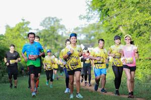 BIB: 912
                            <button type="button" onclick="openModal(5135255)" class="btn btn-primary btn-sm float-right btn-popup" data-toggle="modal" data-target=".modal-high-quality">
                        <i class="fas fa-shopping-cart"></i> Add to Cart
                    </button>
                                            <button type="button" onclick="isThisMe(5135255, true)" class="btn btn-success btn-sm float-right btn-popup btn-isme hidden" data-toggle="tooltip" data-placement="bottom" title="นี่คือรูปของคุณใช่ไหม คลิกที่นี่เพื่อเอาเข้าอัลบั้ม">
                        <i class="fas fa-plus"></i> Add to album
                    </button>
                    <button type="button" onclick="isThisMe(5135255, false)" class="btn btn-warning btn-sm float-right btn-popup btn-isnotme hidden">
                        <i class="fas fa-ban"></i> Remove from album
                    </button>